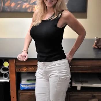 Safia - Pute à Casevecchie Profil de Safia, 32 ans, Pute à Casevecchie (Département 20)