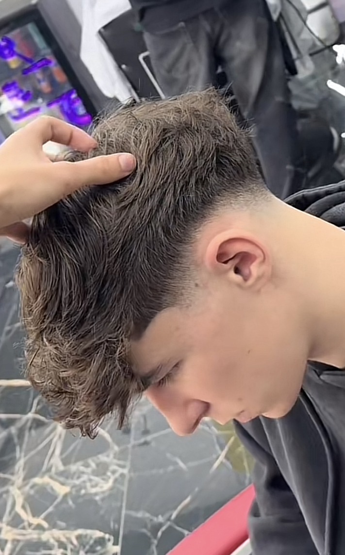 Profil de Willy, 20 ans, sex à Esparron