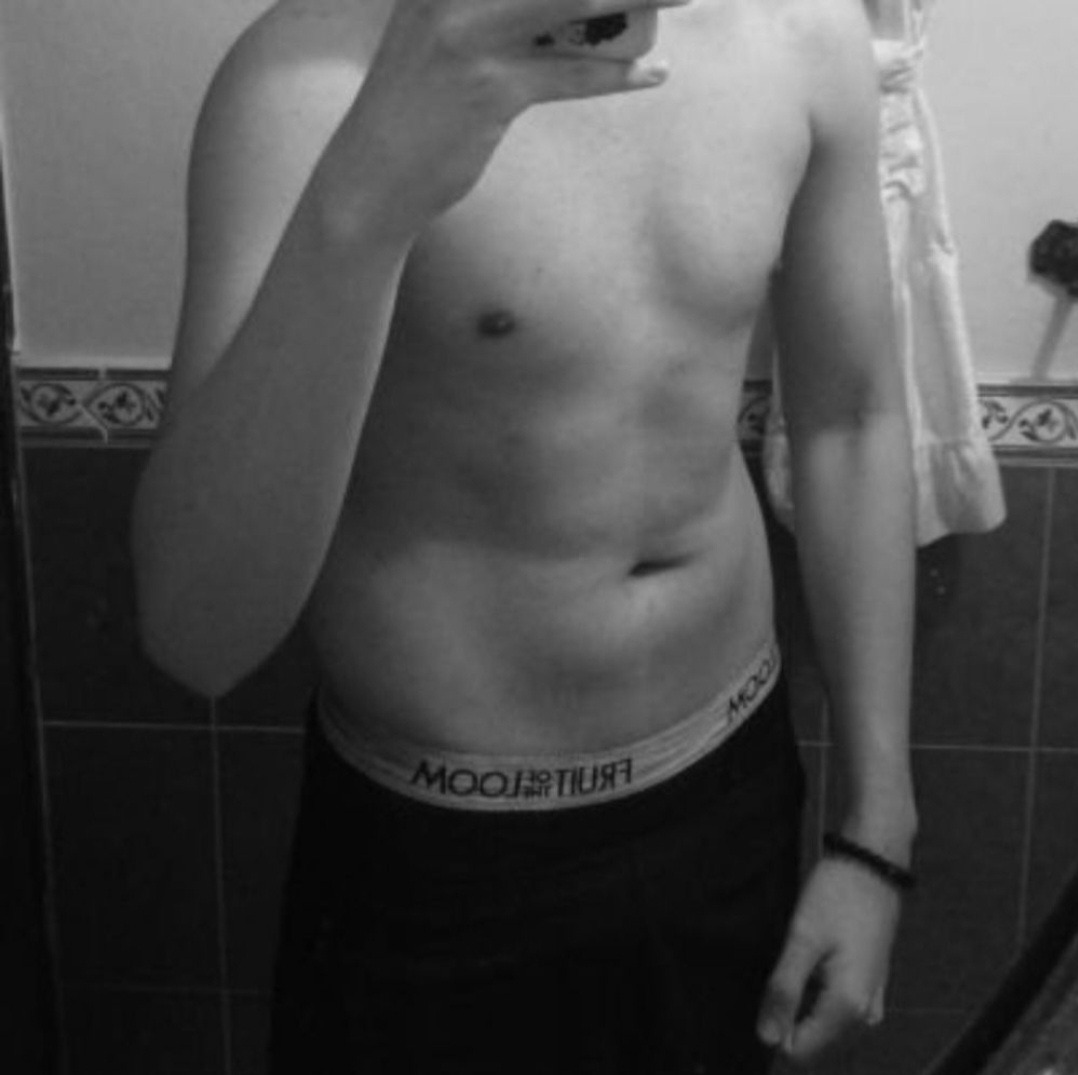 Profil de Evens, 25 ans, sex à Saint-Gonnery