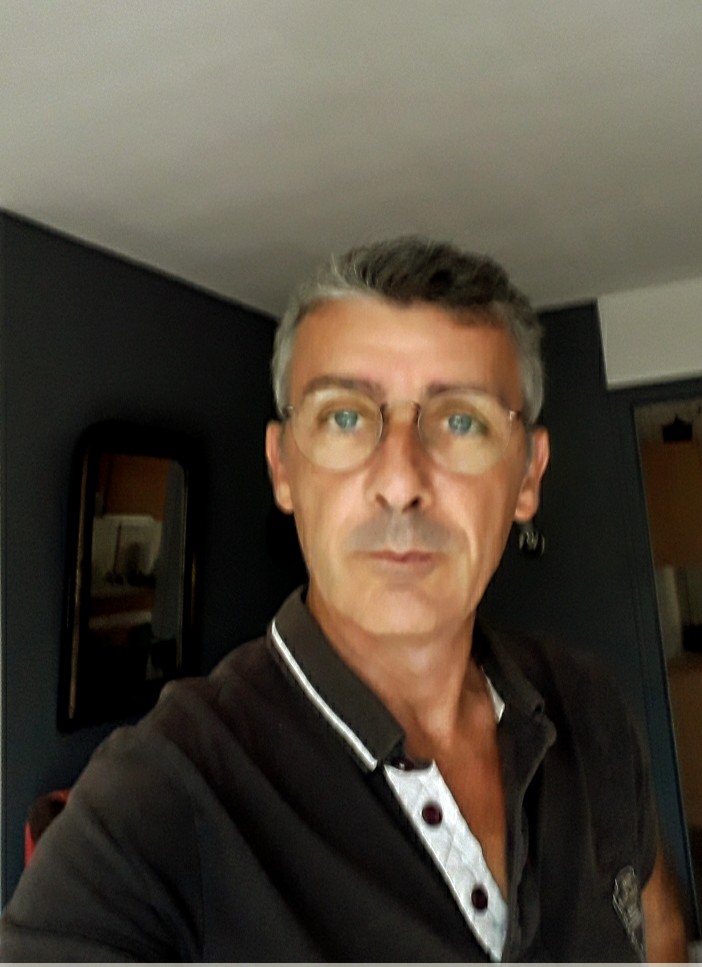 Profil de Ray, 55 ans, sex à Bessenay