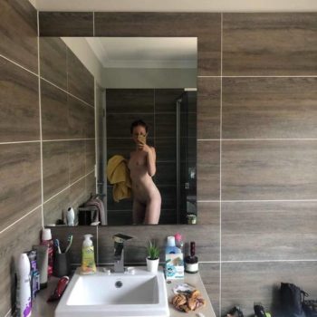Profil de Rebeca, 31 ans, sex à Marconnelle