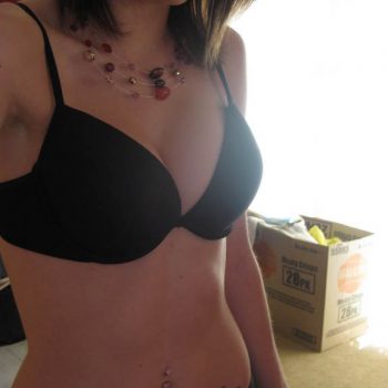 Profil de Nahomy, 29 ans, sex à Curvalle