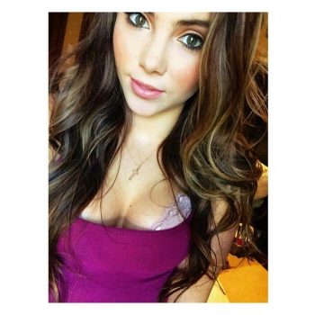 Profil de Evie, 26 ans, sex à Ronchères