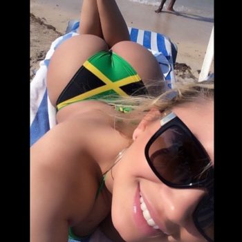 Profil de Liloye, 28 ans, sex à Arc-sur-Tille