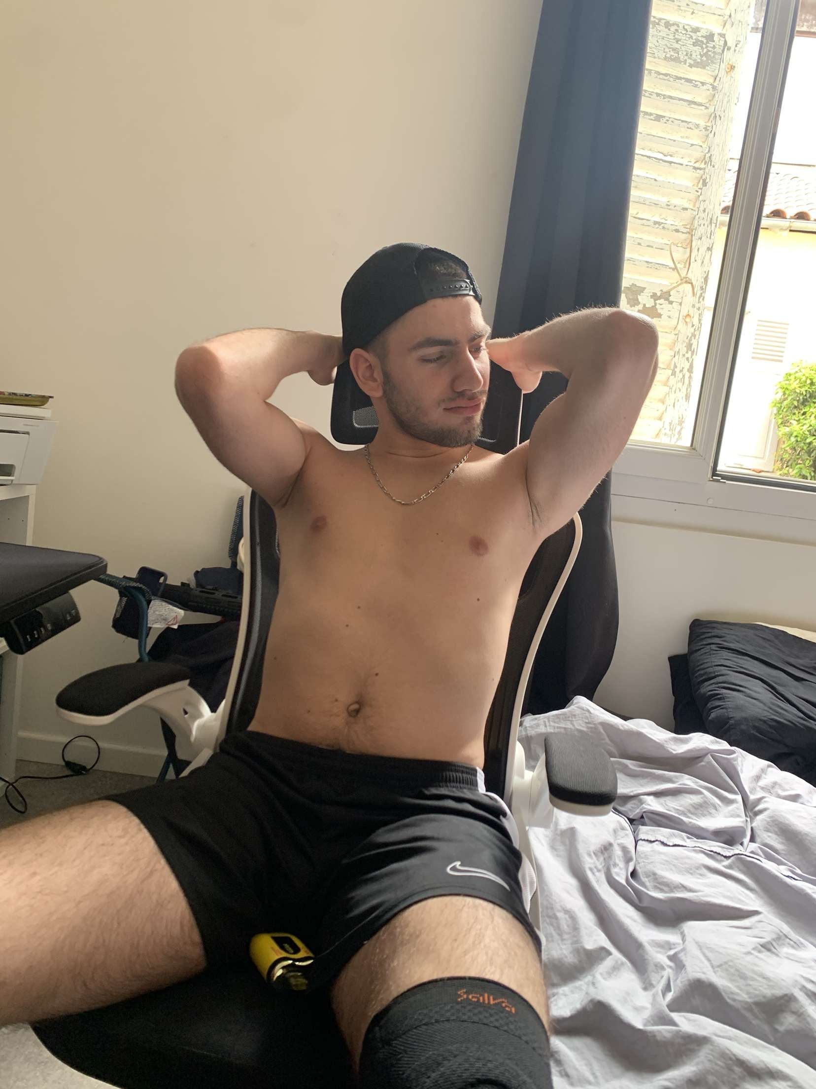 Profil de Badr-eddine, 19 ans, sex à Villaz