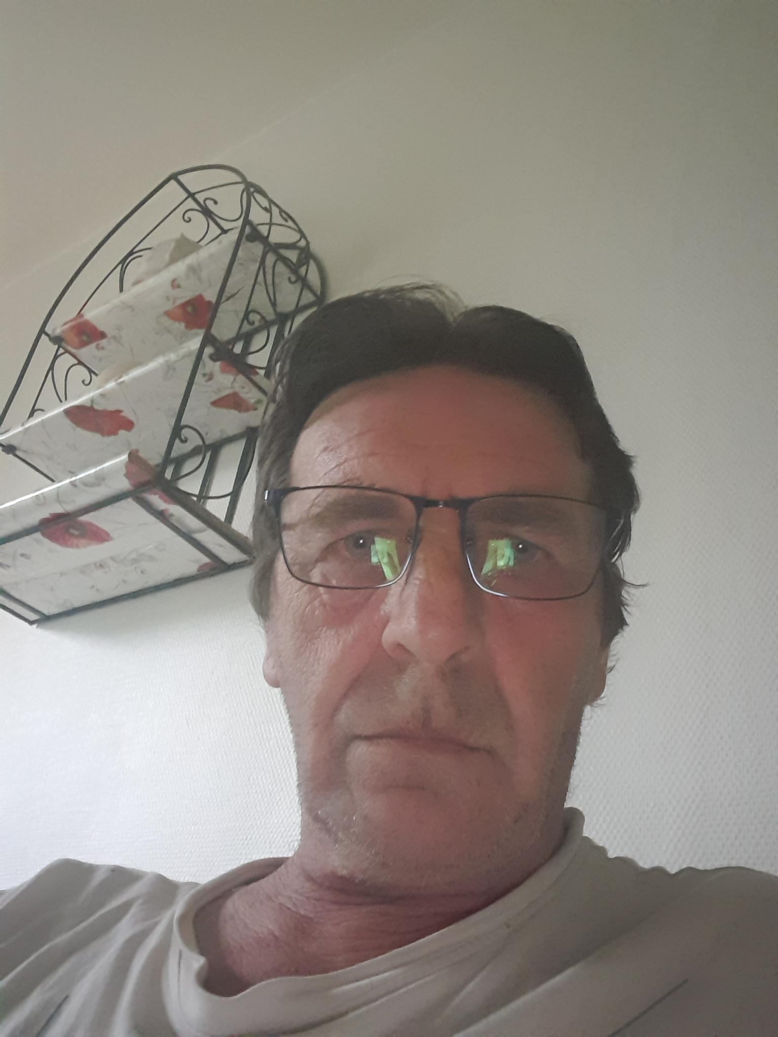 Profil de Djemy, 53 ans, sex à Saint-André-du-Bois
