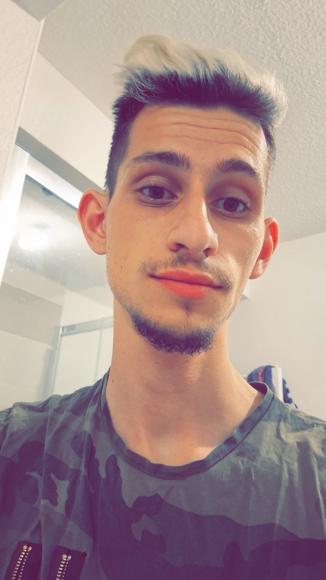 Profil de Salah, 27 ans, sex à Dzaoudzi