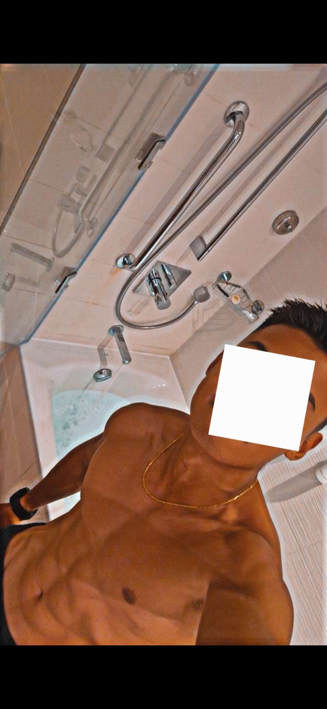 Profil de Diyar, 19 ans, sex à Bernon