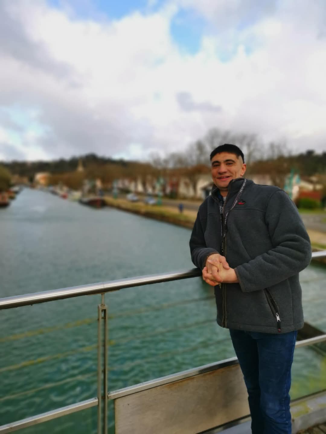 Profil de Franc, 35 ans, sex à Arrentières