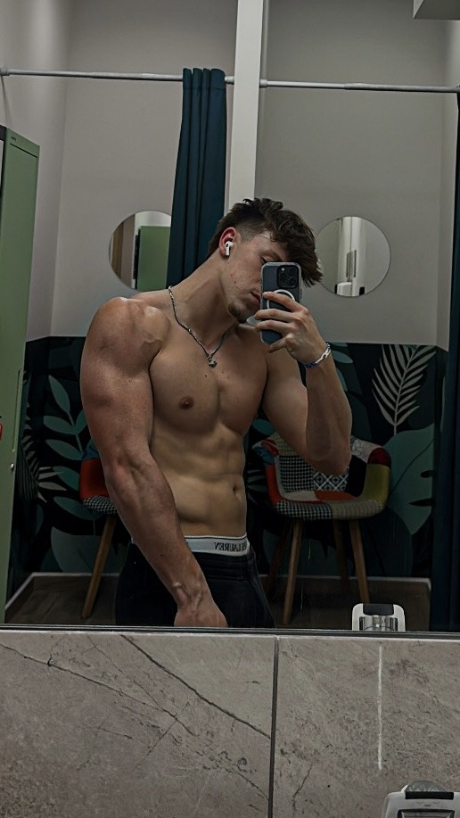 Profil de Nor-eddine, 19 ans, sex à Duesme