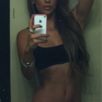 Profil de Mbarka, 27 ans, sex à Auriolles