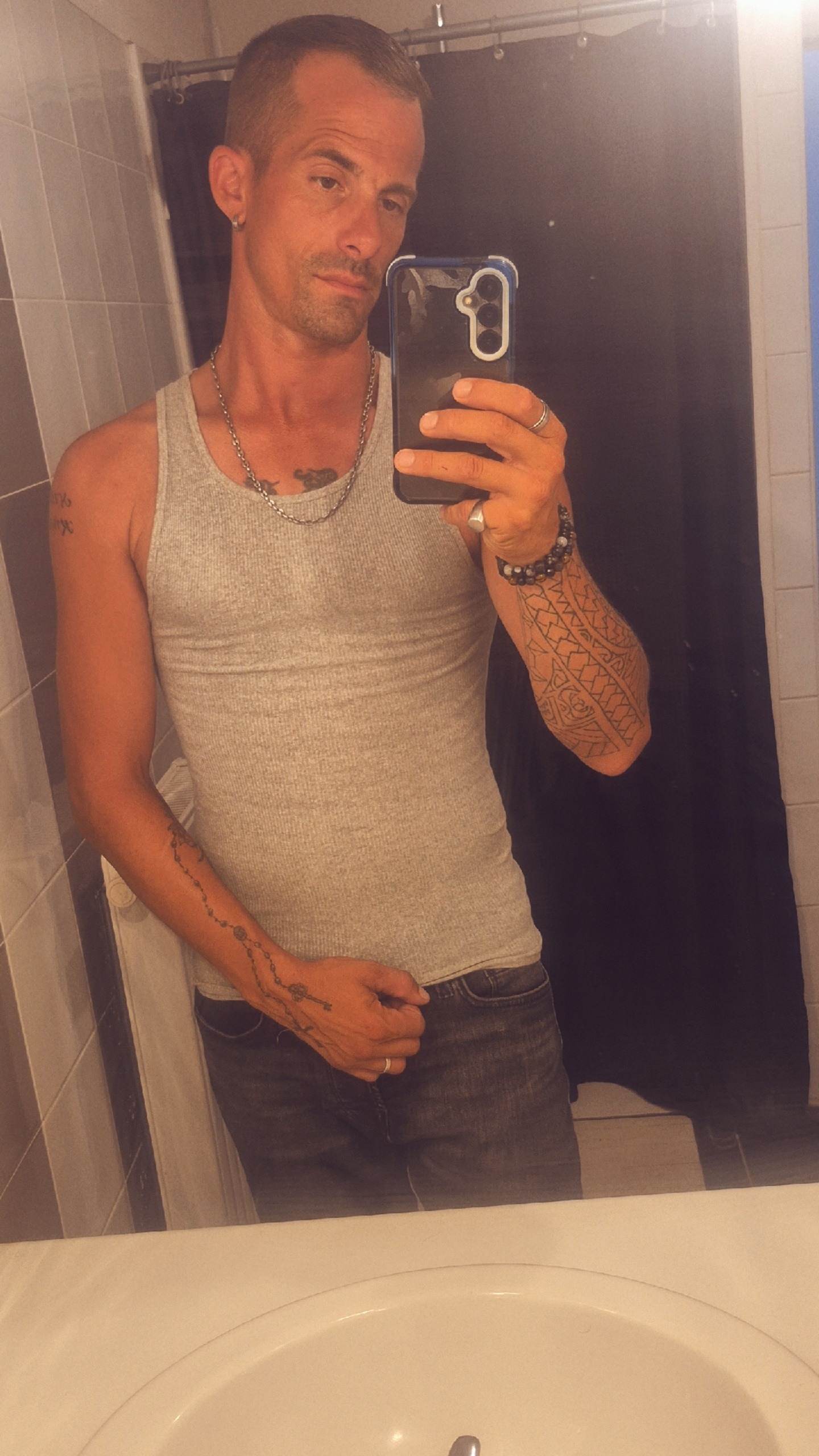 Profil de Eutrope, 36 ans, sex à Metz-le-Comte
