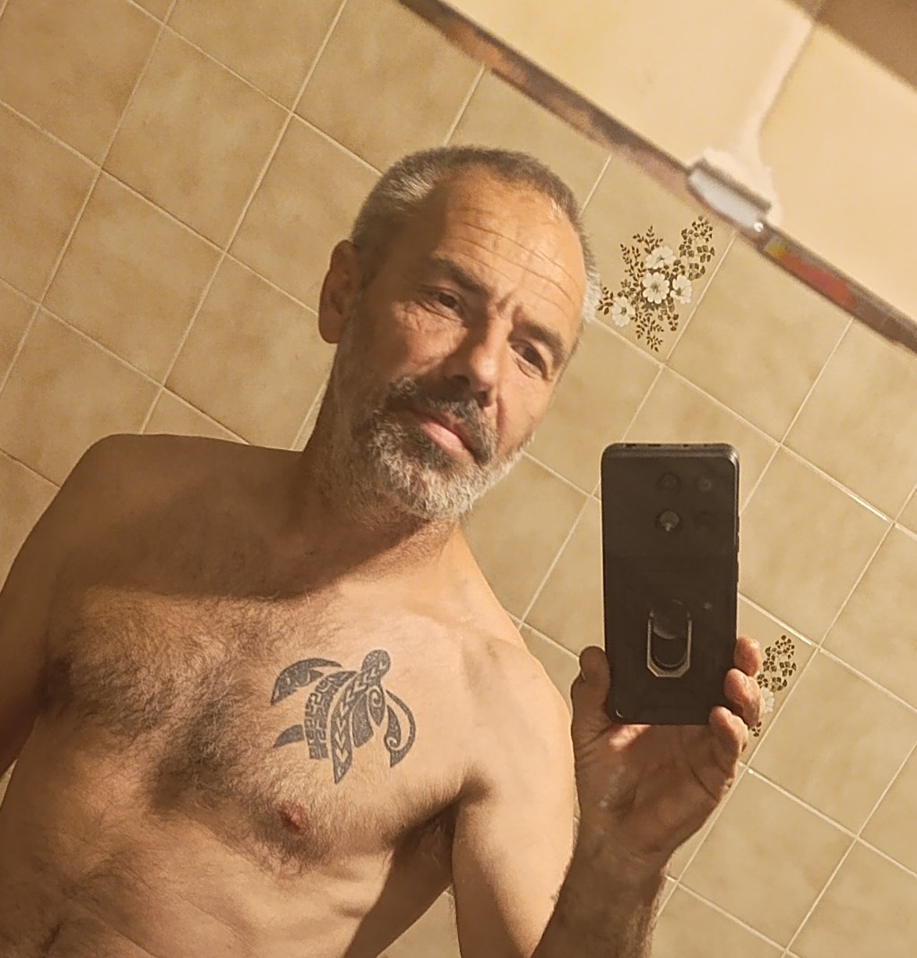 Profil de Livan, 49 ans, sex à Beauvoir
