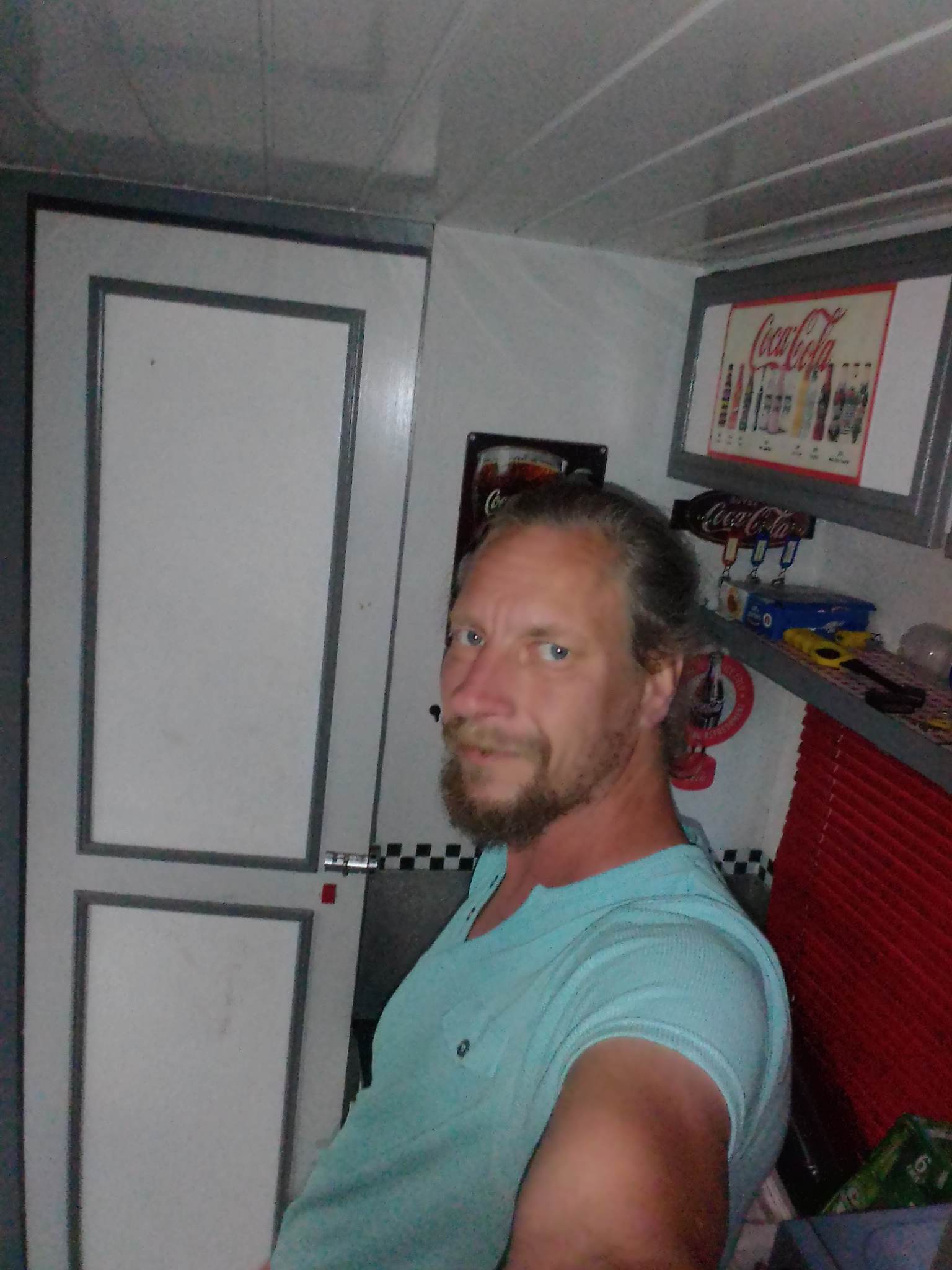 Profil de Ilyace, 44 ans, sex à Saint-Pierre-de-Jards