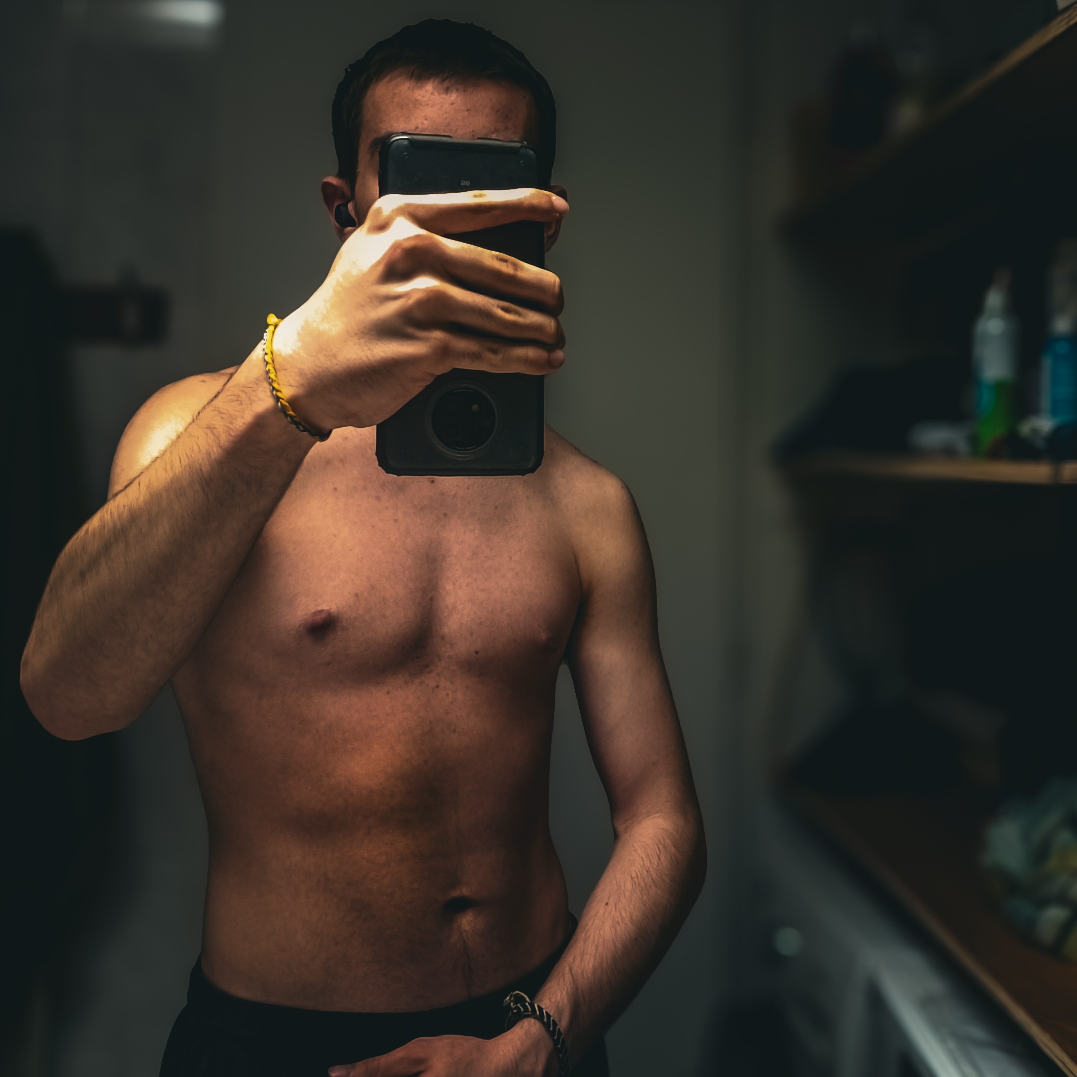 Profil de Benyoucef, 19 ans, sex à Saint-Aubin-de-Courteraie