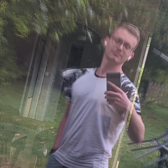 Profil de Nilson, 23 ans, sex à Arrentières