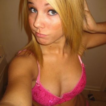 Profil de Najet, 26 ans, sex à Abbans-Dessous