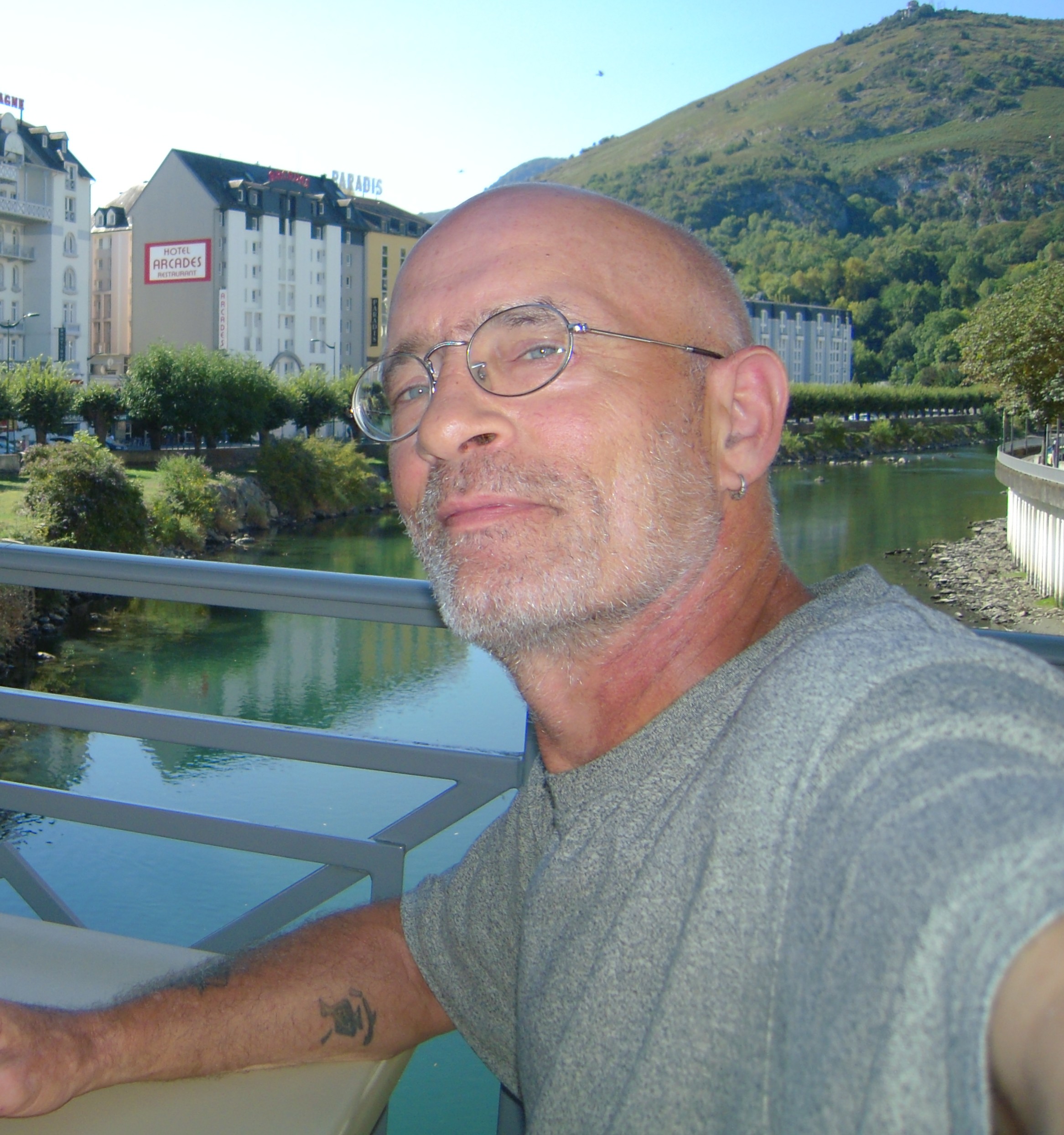 Profil de Shany, 55 ans, sex à Saint-Martin-l'Ars