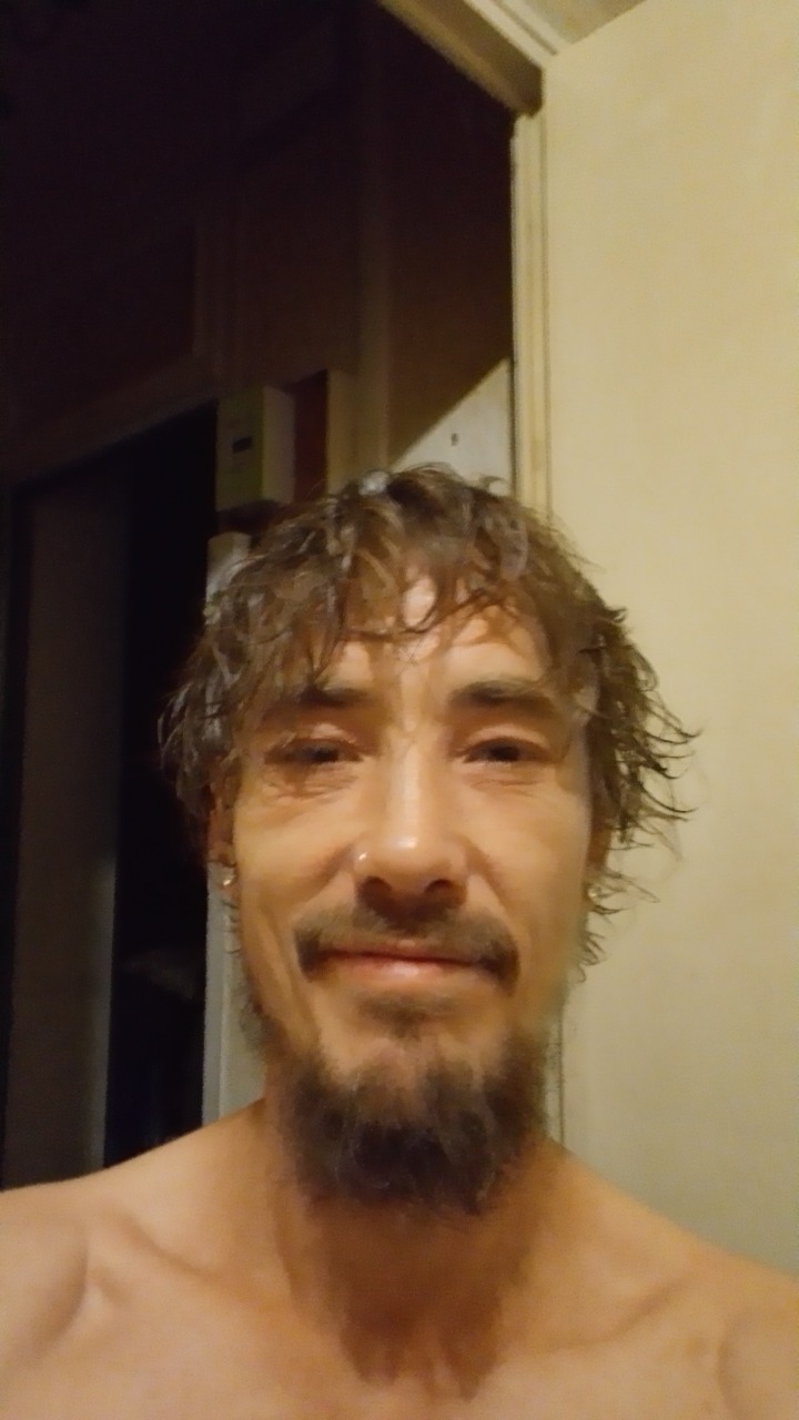Profil de Zac, 39 ans, sex à Saint-Pierre