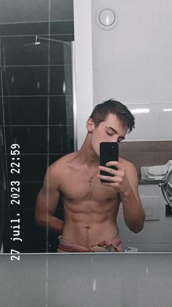Profil de Mattéo, 20 ans, sex à Hôpital-Camfrout