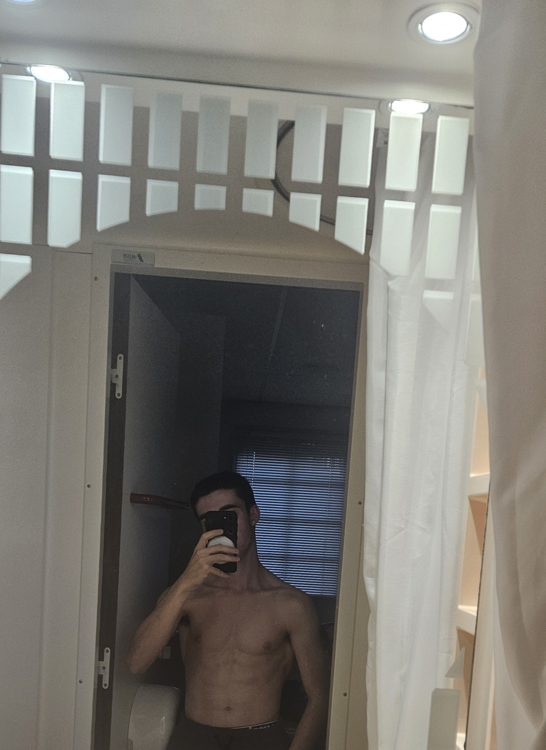 Profil de Tou, 21 ans, sex à Aveize