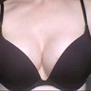 Profil de Yasmina, 24 ans, sex à Riencourt-lès-Cagnicourt