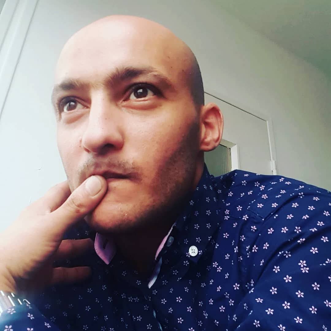 Profil de Elmedin, 46 ans, sex à Oyeu