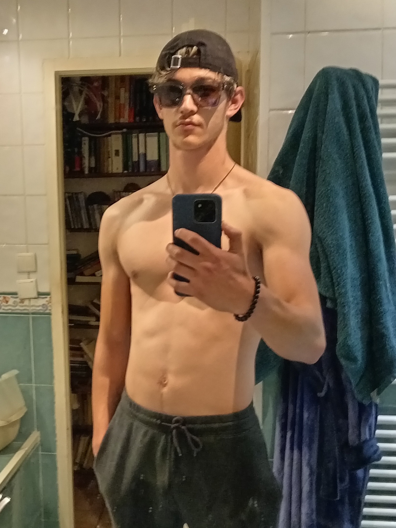 Profil de Aylan, 20 ans, sex à LeMesnil-Saint-Jean
