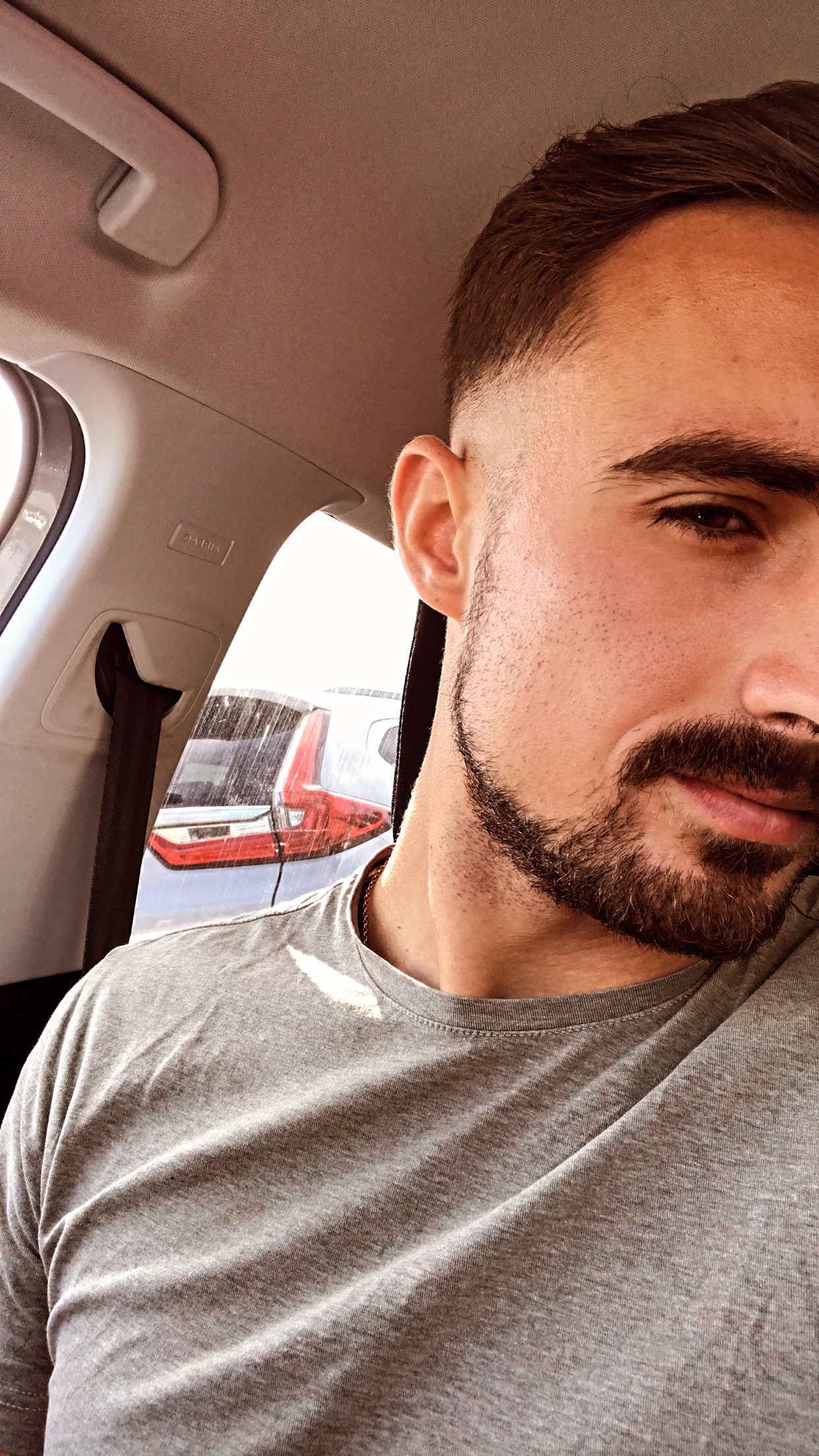 Profil de Symeon, 30 ans, sex à Néret