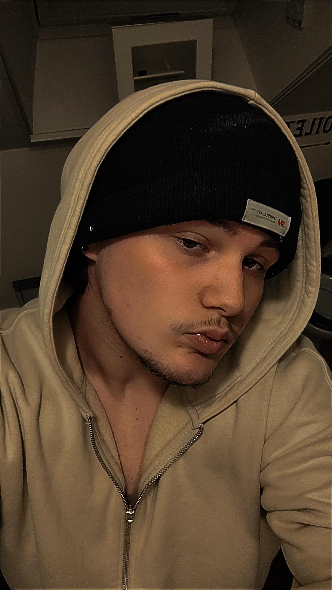 Profil de Theoden, 20 ans, sex à Mennecy
