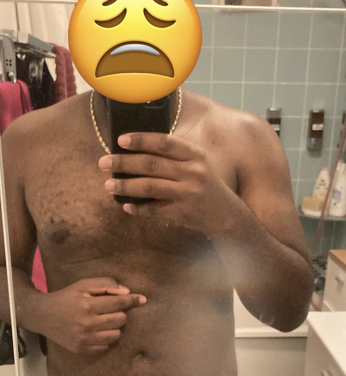 Profil de Yowen, 27 ans, sex à Molphey