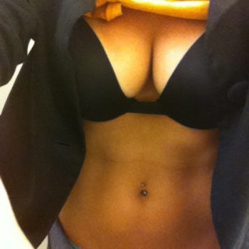 Profil de Hnia, 24 ans, sex à Angely