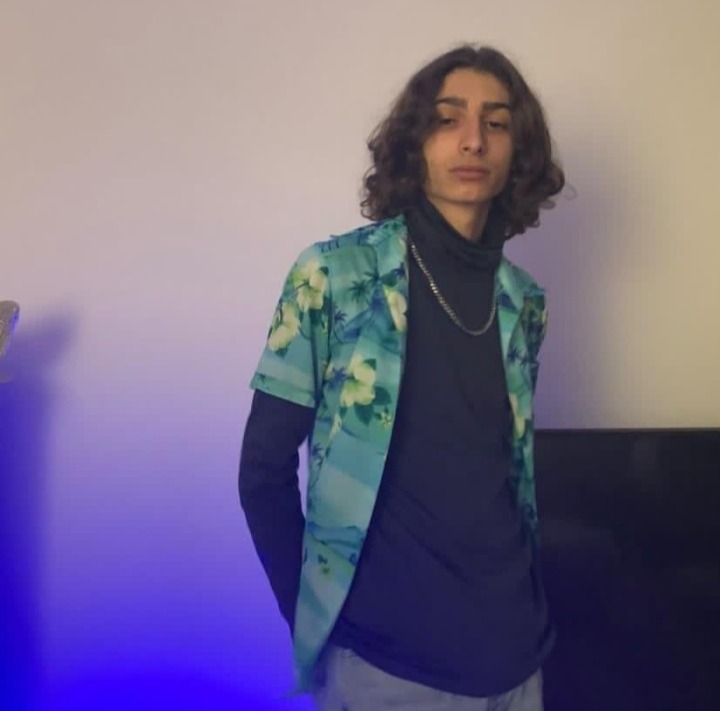 Profil de Selami, 21 ans, sex à Fontaine-le-Pin