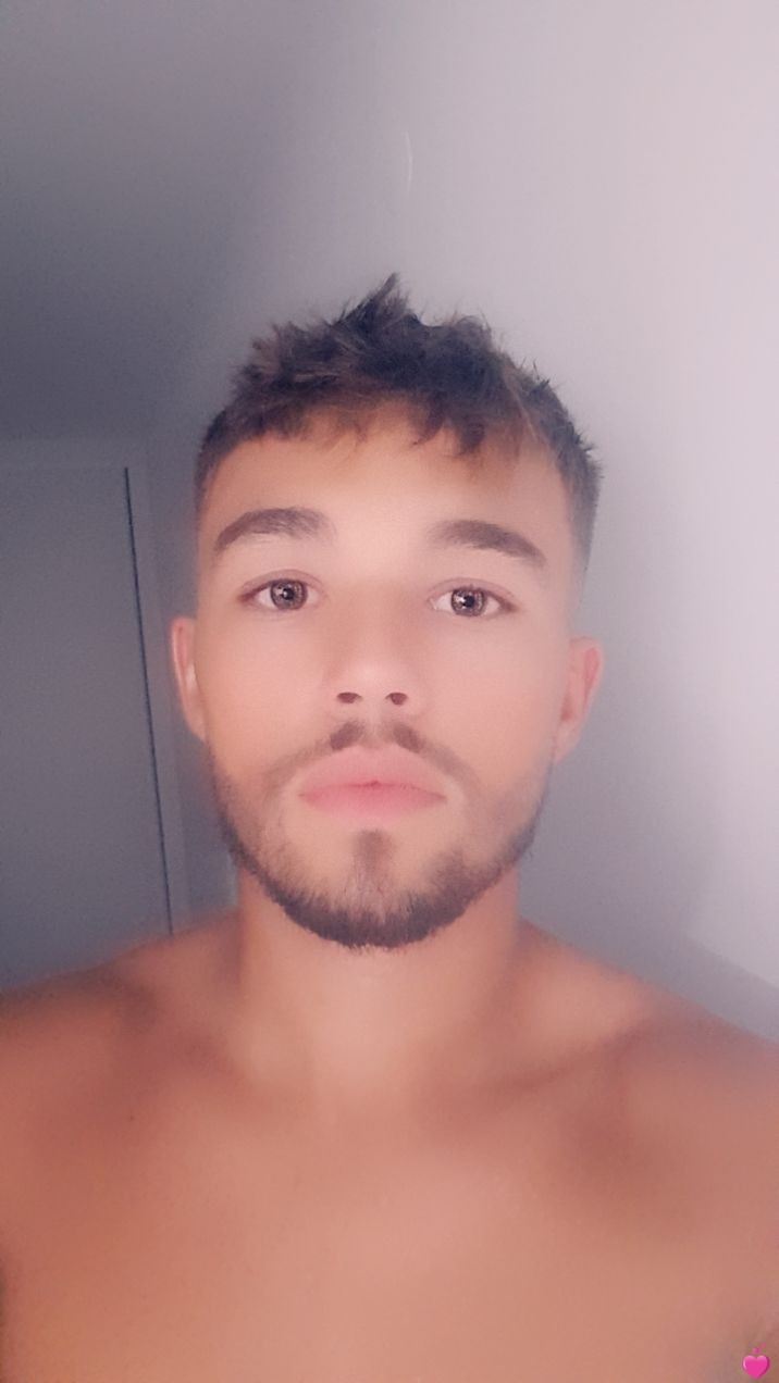 Profil de Sofiene, 18 ans, sex à Fouilleuse